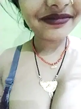 kiara-simmi online show from 10, 11, 2025