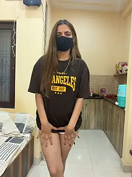 Snapshot of deepikaa_aroraa chatting on 22, 2, 2026 deepikaa aroraa online show from 22, 2, 2026