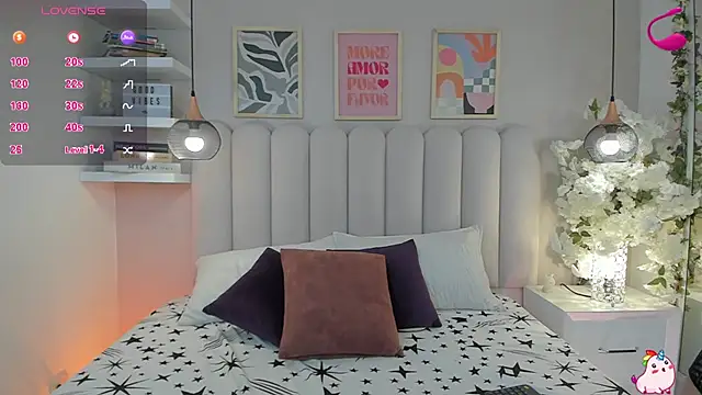 Snapshot of Isabella__gonzalez_ chatting on 21, 11, 2025 Isabella gonzalez online show from 21, 11, 2025