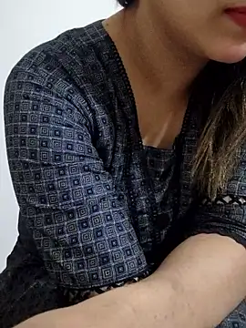 Tanha18 online show from 17, 11, 2025