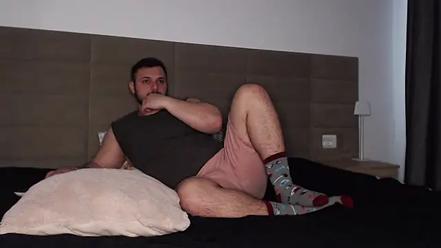 Snapshot of BriannSmith chatting on 2, 4, 2026 BriannSmith online show from 2, 4, 2026