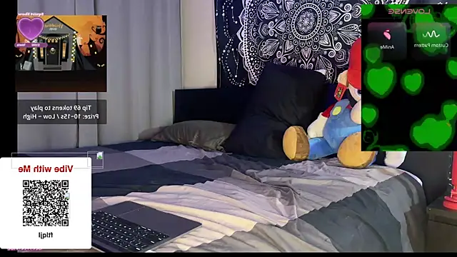 Snapshot of Glow92 chatting on 13, 10, 2025 Glow92 online show from 13, 10, 2025