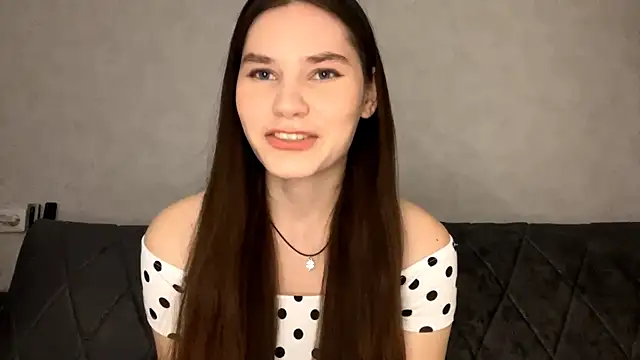 Snapshot of KaseyByczek chatting on 22, 10, 2025 KaseyByczek online show from 22, 10, 2025