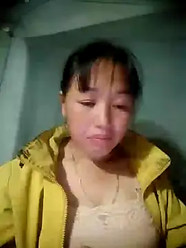 Snapshot of Yanmey chatting on 25, 11, 2025 Yanmey online show from 25, 11, 2025