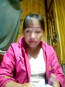 Snapshot of Yanmey chatting on 27, 11, 2025 Yanmey online show from 27, 11, 2025