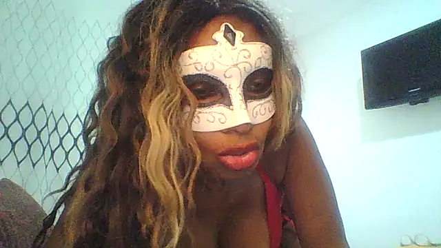 Snapshot of wchocolate chatting on 18, 10, 2025 wchocolate online show from 18, 10, 2025
