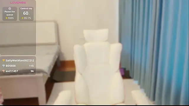 Snapshot of yiyi_3523 chatting on 25, 2, 2026 yiyi 3523 online show from 25, 2, 2026