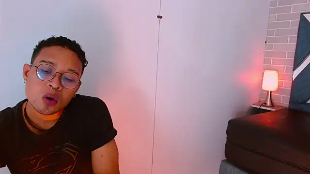 Snapshot of Jayden_Morris chatting on 13, 2, 2026 Jayden Morris online show from 13, 2, 2026