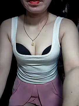 LeanaLy online show from 8, 11, 2025