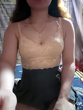 LeanaLy online show from 4, 12, 2025