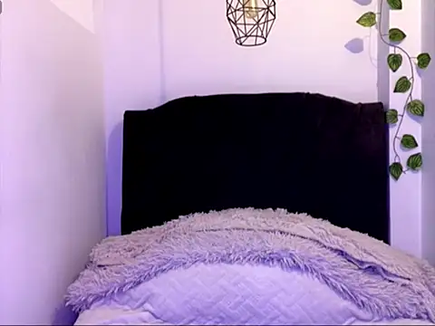 Snapshot of charly_926 chatting on 14, 10, 2025 charly 926 online show from 14, 10, 2025