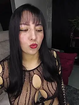 kitten25-hott online show from 18, 12, 2025