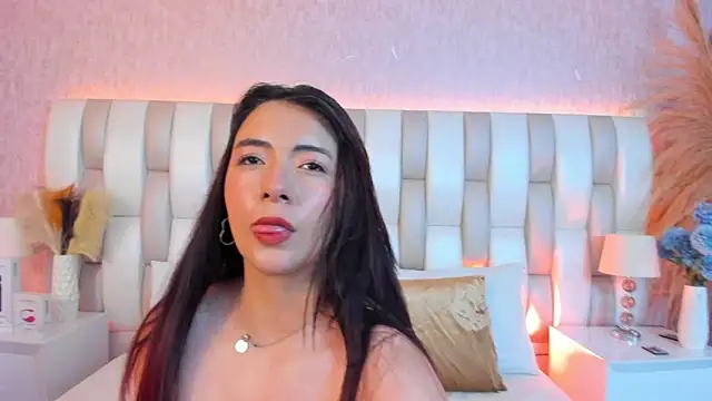 Snapshot of Ari_lynn_ chatting on 3, 12, 2025 Ari lynn online show from 3, 12, 2025