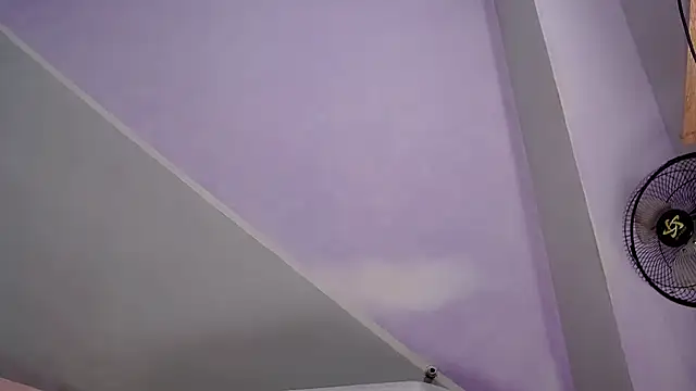 VioletGil Party  online show from 5, 1, 2026