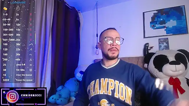 Snapshot of Chriss-ricci chatting on 17, 10, 2025 Chriss-ricci online show from 17, 10, 2025