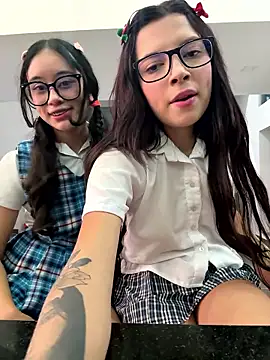 Snapshot of l0lita_sweet chatting on 15, 1, 2026 l0lita sweet online show from 15, 1, 2026