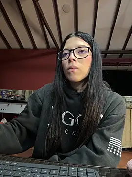 Snapshot of l0lita_sweet chatting on 11, 2, 2026 l0lita sweet online show from 11, 2, 2026