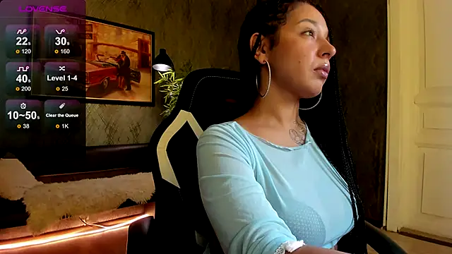 Aisha Goldstein online show from 27, 11, 2025