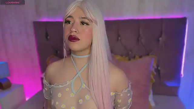 Snapshot of Ximen_moo chatting on 23, 11, 2025 Ximen moo online show from 23, 11, 2025