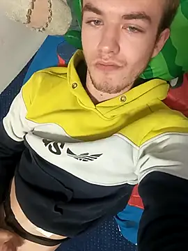 Kamil175272 online show from 9, 11, 2025