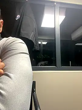 Snapshot of arasazgin chatting on 3, 11, 2025 arasazgin online show from 3, 11, 2025