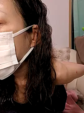 Snapshot of jyuse000ryuse chatting on 16, 1, 2026 jyuse000ryuse online show from 16, 1, 2026