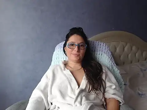 LuckyLisa23 online show from 3, 11, 2025