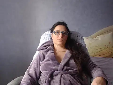 Snapshot of LuckyLisa23 chatting on 8, 1, 2026 LuckyLisa23 online show from 8, 1, 2026