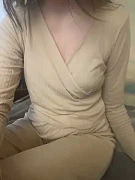 Snapshot of KittieCreme chatting on 18, 2, 2026 KittieCreme online show from 18, 2, 2026