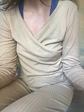 Snapshot of KittieCreme chatting on 2, 3, 2026 KittieCreme online show from 2, 3, 2026