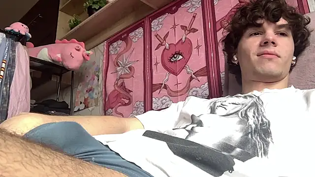 Snapshot of Jeremy1Scott chatting on 21, 4, 2026 Jeremy1Scott online show from 21, 4, 2026