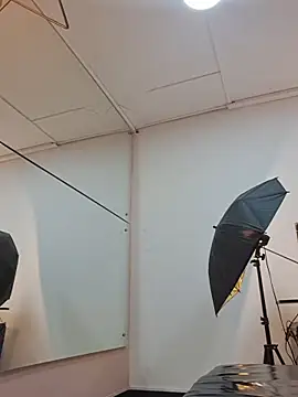 Mariana-Torres online show from 17, 12, 2025