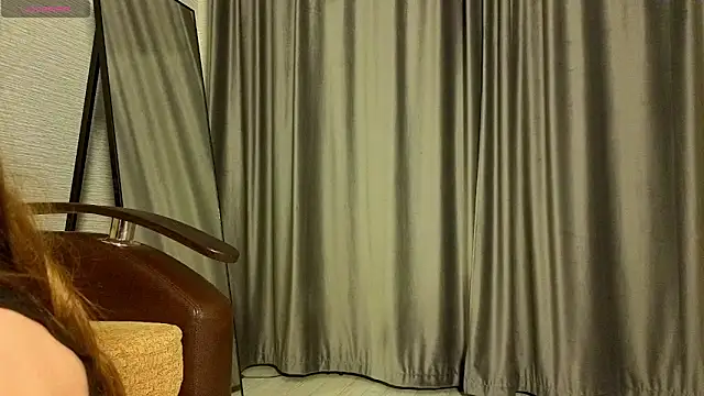 MissPompadure online show from 7, 3, 2026