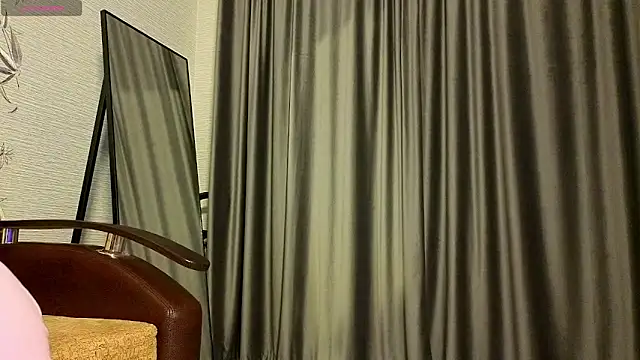 MissPompadure online show from 13, 3, 2026