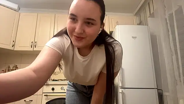 DaisyMolly online show from 15, 11, 2025