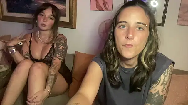 Snapshot of lill_daddysgirl chatting on 9, 5, 2026 lill daddysgirl online show from 9, 5, 2026