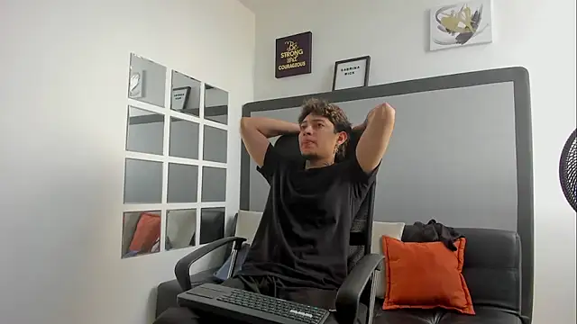 Sky Wild online show from 23, 10, 2025