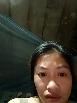 Snapshot of -Paige- chatting on 31, 10, 2025 -Paige- online show from 31, 10, 2025