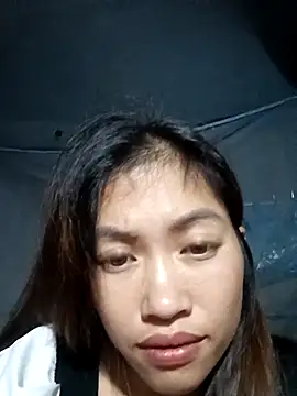 Snapshot of -Paige- chatting on 11, 11, 2025 -Paige- online show from 11, 11, 2025