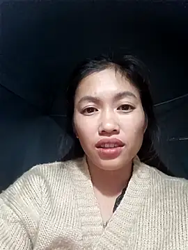 Snapshot of -Paige- chatting on 15, 11, 2025 -Paige- online show from 15, 11, 2025