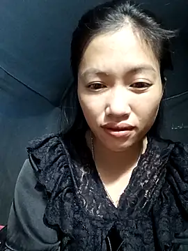 Snapshot of -Paige- chatting on 16, 11, 2025 -Paige- online show from 16, 11, 2025