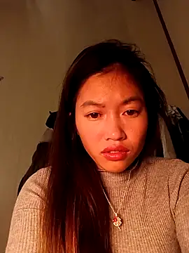 Snapshot of -Paige- chatting on 21, 11, 2025 -Paige- online show from 21, 11, 2025