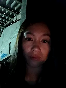 Snapshot of -Paige- chatting on 4, 12, 2025 -Paige- online show from 4, 12, 2025