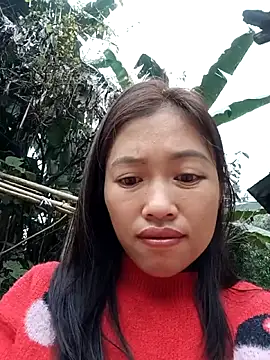 Snapshot of -Paige- chatting on 5, 12, 2025 -Paige- online show from 5, 12, 2025