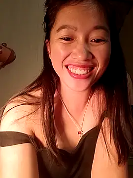 Snapshot of -Paige- chatting on 16, 12, 2025 -Paige- online show from 16, 12, 2025