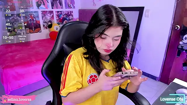 selina lovers  online show from 2, 8, 2026