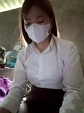 Snapshot of nat-tri chatting on 1, 4, 2026 nat-tri online show from 1, 4, 2026