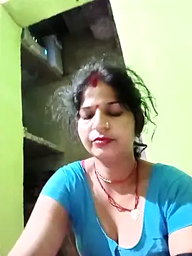 Karishma cute online show from 14, 10, 2025