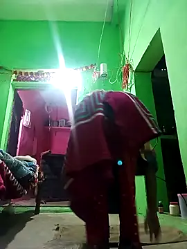 Karishma cute online show from 24, 11, 2025