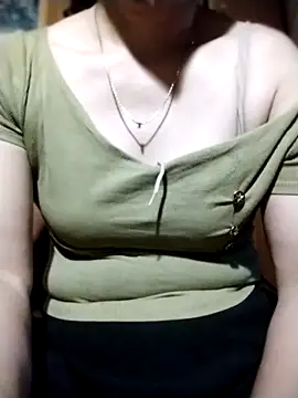 YiyinLy online show from 30, 10, 2025